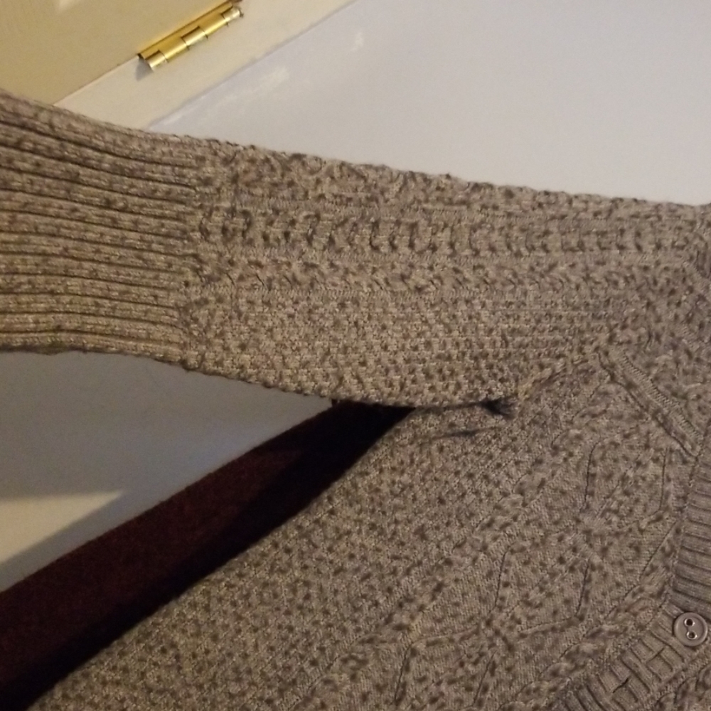 Sweater - Picture 3 of 3